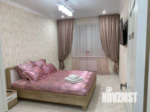 2-к квартира, посуточно, 65м2, 1/10 этаж