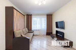 1-к квартира, посуточно, 42м2, 4/10 этаж