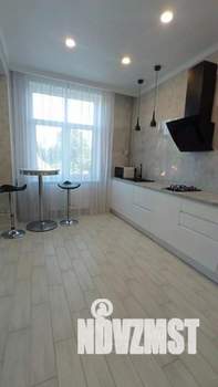 2-к квартира, посуточно, 58м2, 1/1 этаж