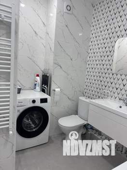 1-к квартира, посуточно, 38м2, 2/9 этаж