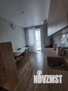 1-к квартира, посуточно, 39м2, 6/9 этаж