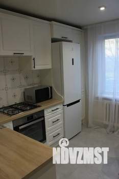 1-к квартира, посуточно, 36м2, 1/9 этаж