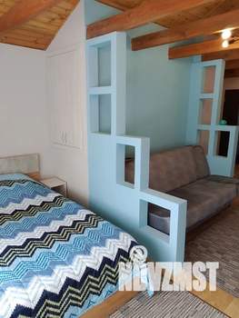 Студия квартира, посуточно, 42м2, 2/2 этаж