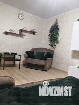 Студия квартира, посуточно, 38м2, 4/5 этаж