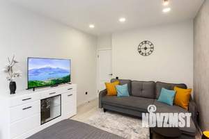 1-к квартира, посуточно, 35м2, 1/8 этаж