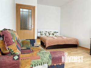 1-к квартира, посуточно, 40м2, 3/9 этаж