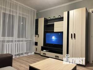 1-к квартира, посуточно, 58м2, 1/1 этаж