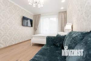 1-к квартира, посуточно, 44м2, 7/8 этаж