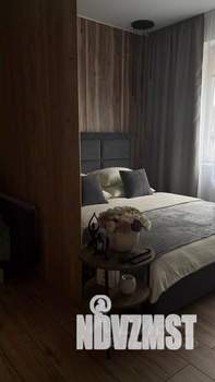 1-к квартира, посуточно, 40м2, 1/1 этаж