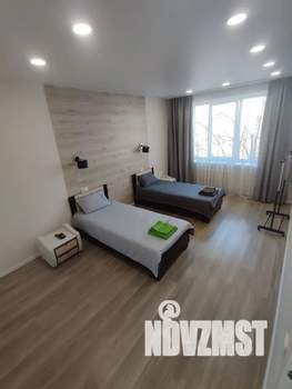 3-к квартира, посуточно, 74м2, 4/4 этаж