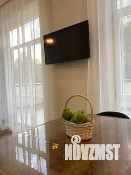 2-к квартира, посуточно, 50м2, 1/1 этаж