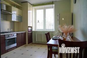 2-к квартира, посуточно, 60м2, 8/10 этаж