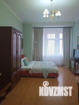 2-к квартира, посуточно, 52м2, 1/1 этаж