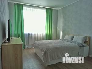 1-к квартира, посуточно, 35м2, 3/9 этаж