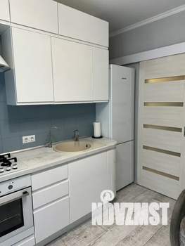 1-к квартира, посуточно, 40м2, 6/9 этаж