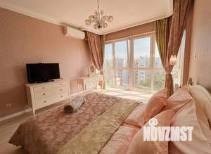 2-к квартира, посуточно, 79м2, 7/10 этаж