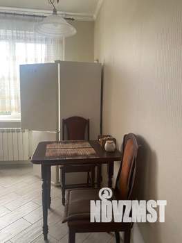 1-к квартира, посуточно, 35м2, 8/10 этаж