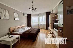 1-к квартира, посуточно, 43м2, 9/10 этаж