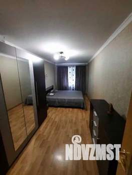 3-к квартира, посуточно, 60м2, 1/1 этаж