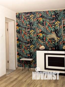 2-к квартира, посуточно, 45м2, 1/5 этаж