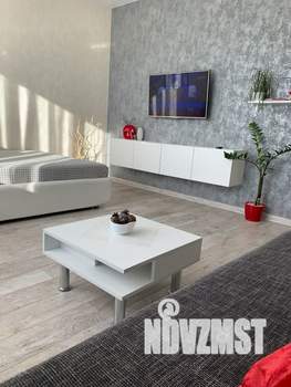 1-к квартира, посуточно, 43м2, 5/6 этаж