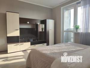 1-к квартира, посуточно, 40м2, 10/10 этаж