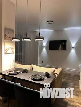 Студия квартира, посуточно, 45м2, 15/25 этаж