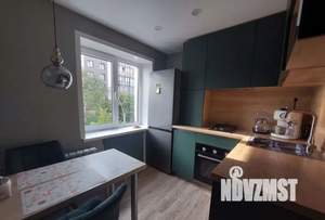 2-к квартира, посуточно, 48м2, 4/4 этаж