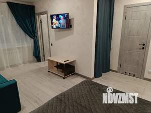 1-к квартира, посуточно, 32м2, 1/5 этаж