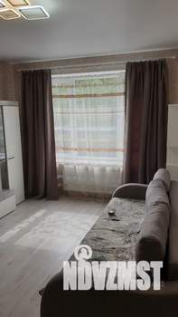 1-к квартира, посуточно, 38м2, 3/9 этаж