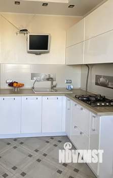 1-к квартира, посуточно, 44м2, 7/15 этаж