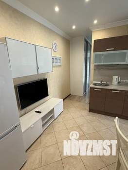 1-к квартира, посуточно, 33м2, 3/3 этаж