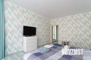 1-к квартира, посуточно, 55м2, 1/1 этаж