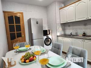 3-к квартира, посуточно, 65м2, 3/9 этаж