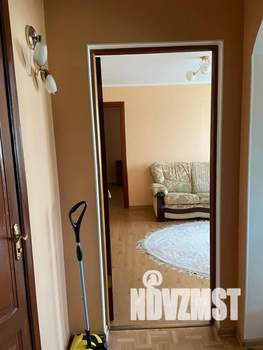 2-к квартира, посуточно, 45м2, 3/3 этаж