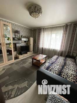 1-к квартира, посуточно, 34м2, 1/3 этаж