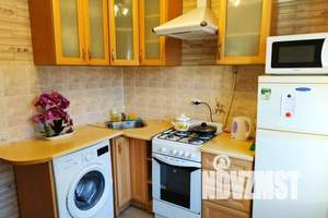 1-к квартира, посуточно, 32м2, 2/5 этаж