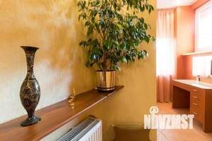 2-к квартира, посуточно, 80м2, 1/1 этаж