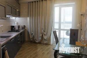 1-к квартира, посуточно, 45м2, 9/10 этаж