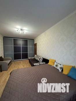 1-к квартира, посуточно, 38м2, 1/1 этаж