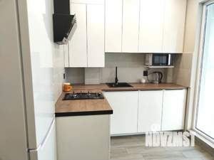 1-к квартира, посуточно, 39м2, 1/10 этаж