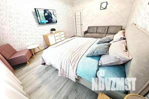 1-к квартира, посуточно, 42м2, 1/13 этаж