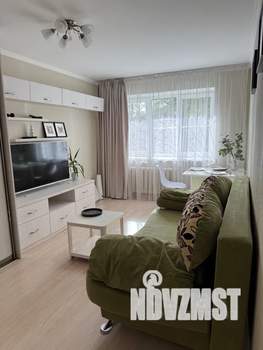 2-к квартира, посуточно, 45м2, 1/5 этаж