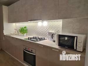 1-к квартира, посуточно, 40м2, 10/10 этаж