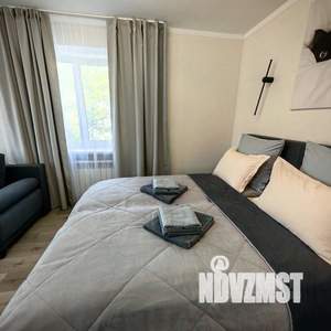 1-к квартира, посуточно, 32м2, 1/1 этаж