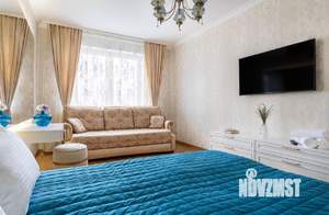 1-к квартира, посуточно, 41м2, 8/10 этаж