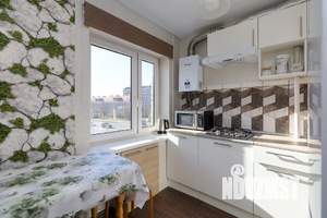 1-к квартира, посуточно, 44м2, 1/1 этаж