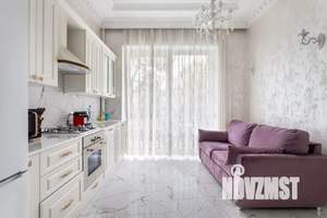 1-к квартира, посуточно, 42м2, 1/4 этаж