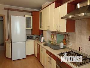 2-к квартира, посуточно, 68м2, 3/6 этаж
