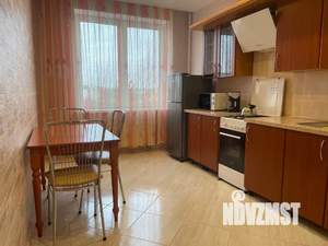 1-к квартира, посуточно, 37м2, 5/10 этаж